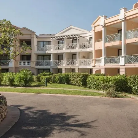 With Ac Terrace Sea View Swimming Pool Parking -benakey